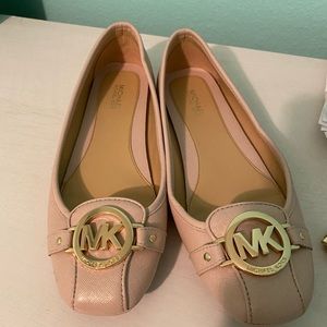 MK Fulton Moc  size 7